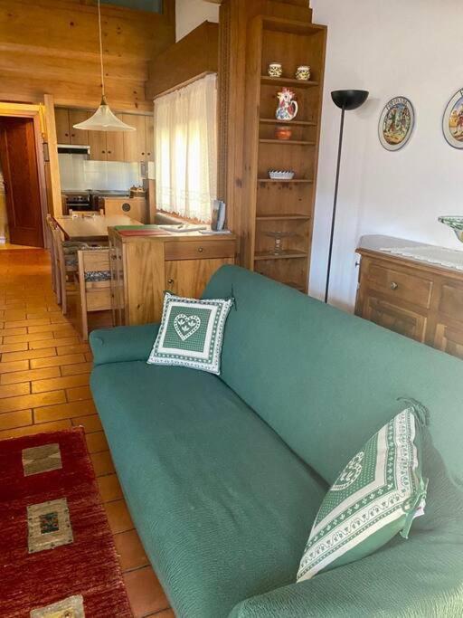 Appartamento Vicino A Cortina D'Ampezzo Con Garage ピエーヴェ・ディ・カドーレ エクステリア 写真